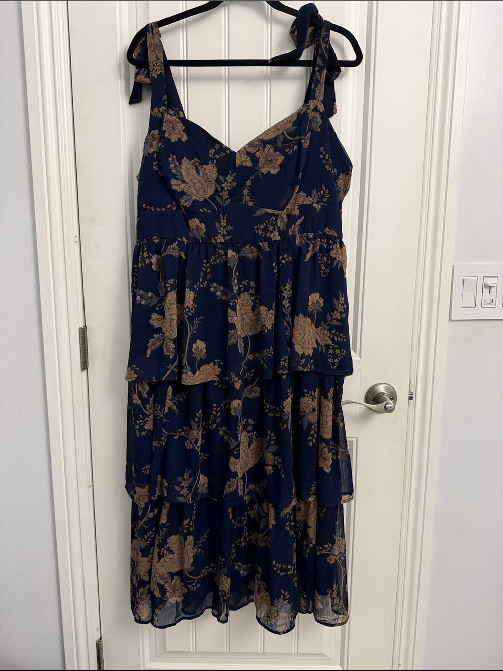 Torrid Navy Floral Tiered Sundress with Tie Straps size 1